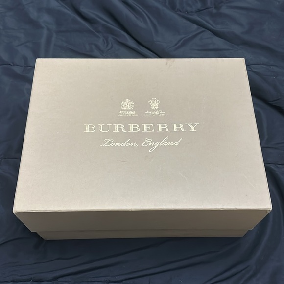 Burberry Canvas Bucket bag tote - Picture 15 of 16